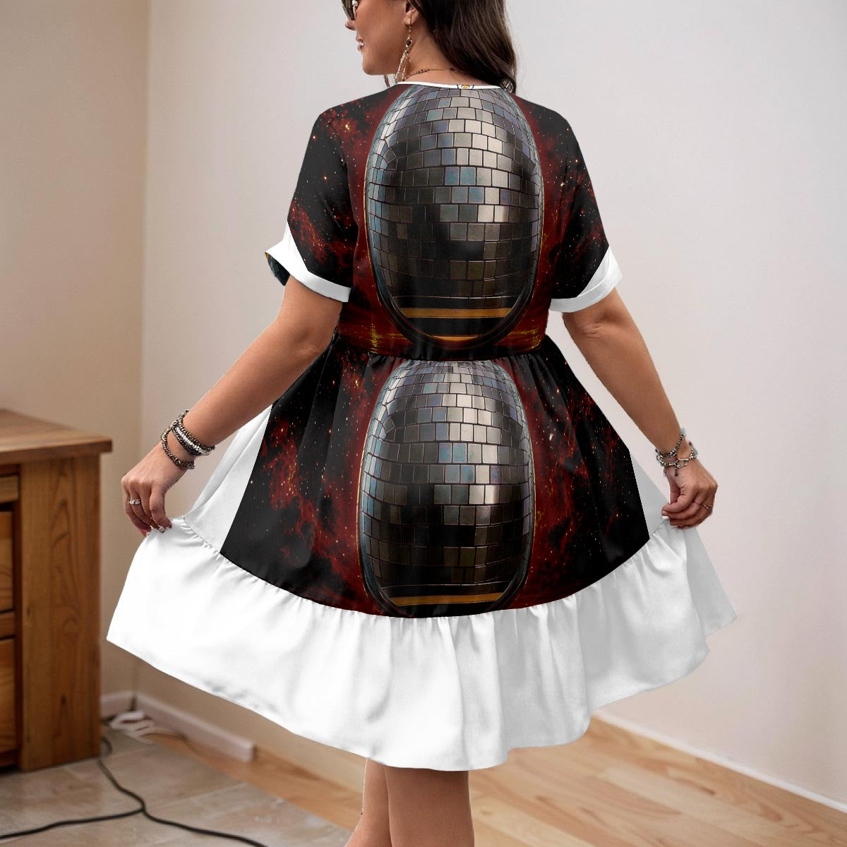 All-Over Print Women’s Floral V-Neck Short Sleeve Dress
